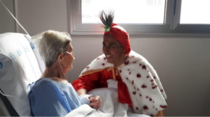 Ningún Mayor sin regalo