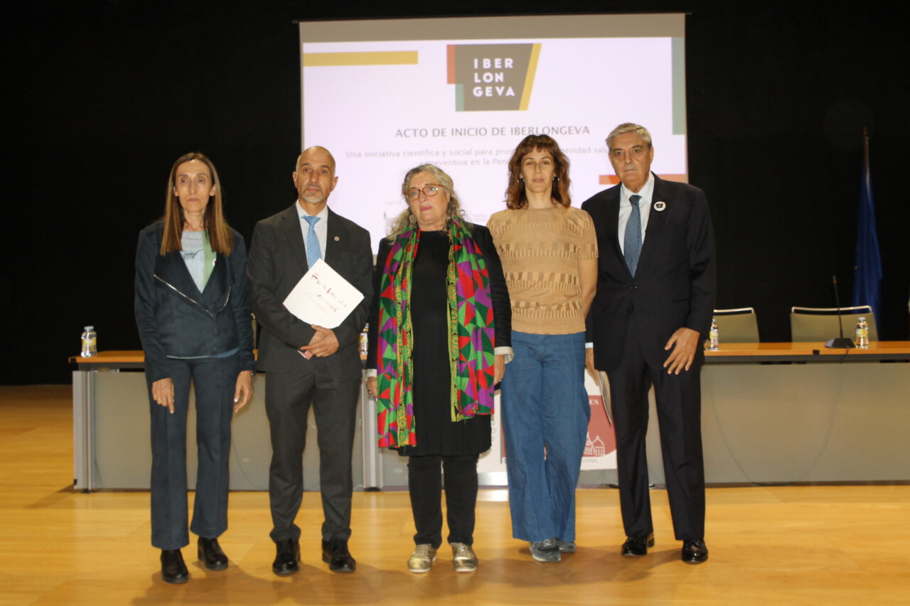 Acto de inicio del proyecto Iberlongeva en Zamora con varios participantes